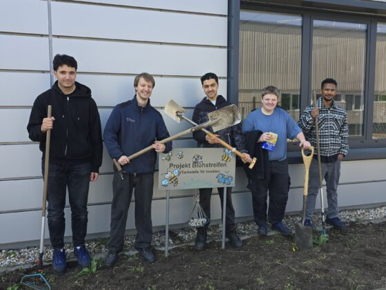 Nach getaner Arbeit, Gruppenbild der Azubis.